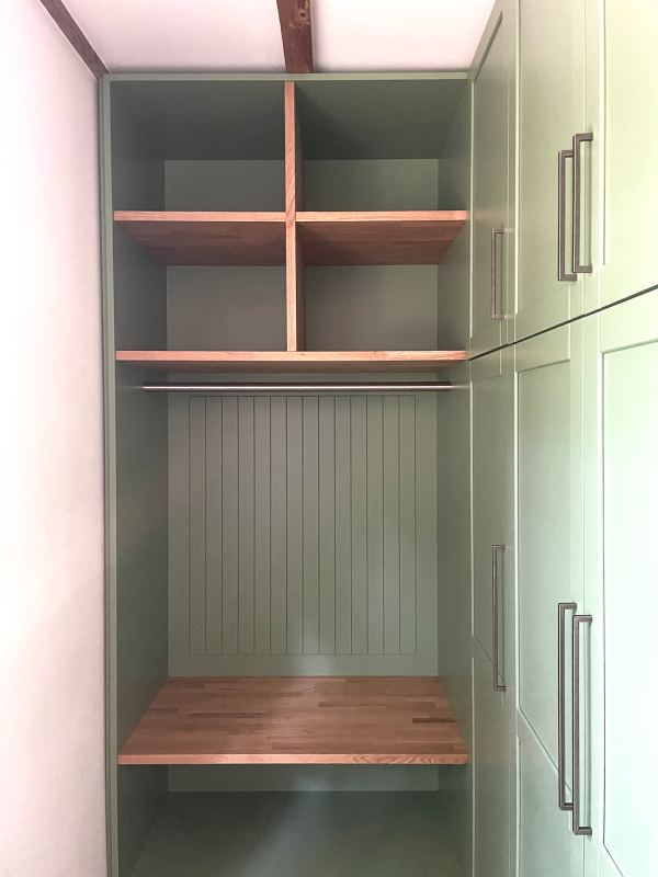 Bauernhaus_Garderobenschrank